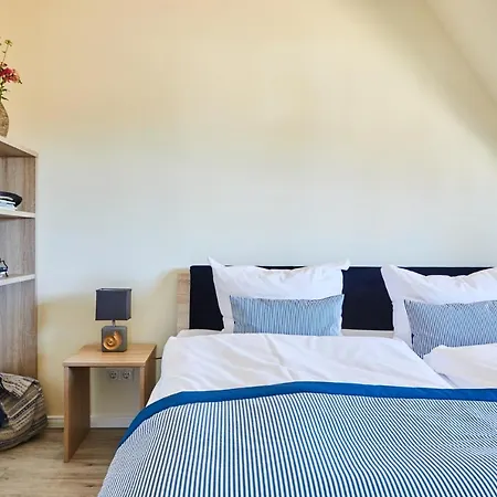 Graukranich 41 Fuhlendorf (Mecklenburg-Vorpommern)